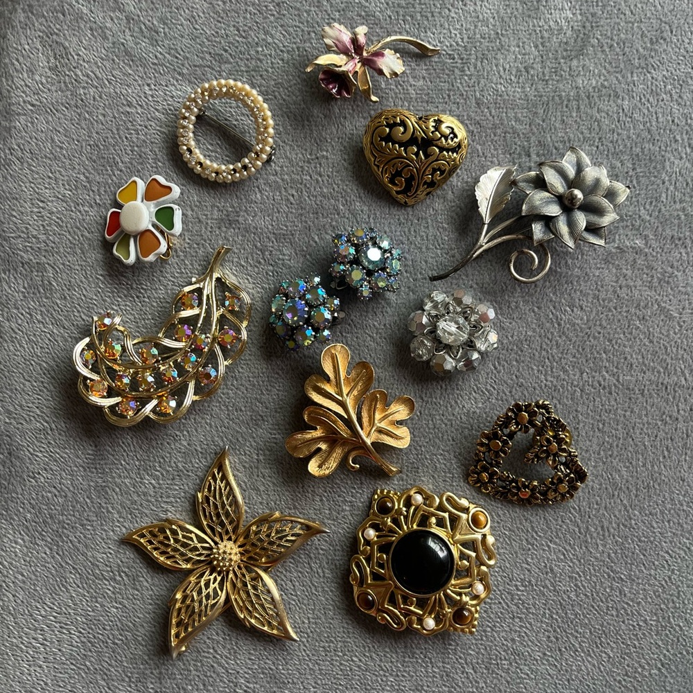 Lot of Gold and Silver Brooches